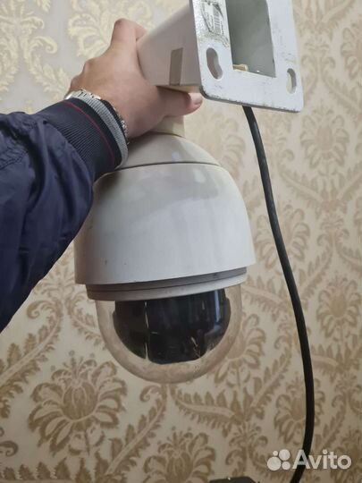 Уличная купольная камера