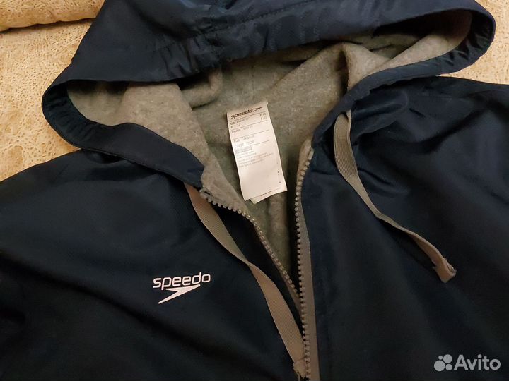 Парка Speedo для плаванья новая