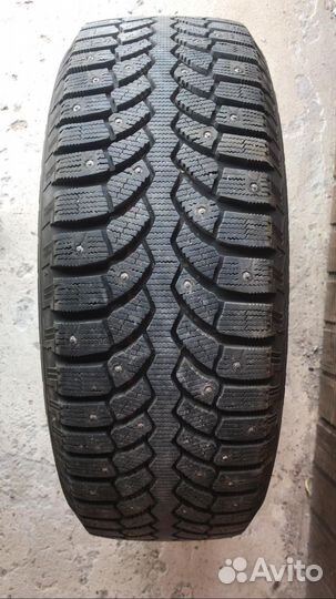 Шины шипованные Bridgestone 205 / 60 R16