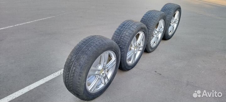 Колеса на Volkswagen Toureg 255/55 R19