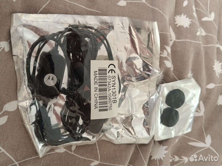 Наушники motorola