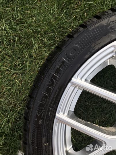 Kumho I'Zen KW27 245/40 R18 97W