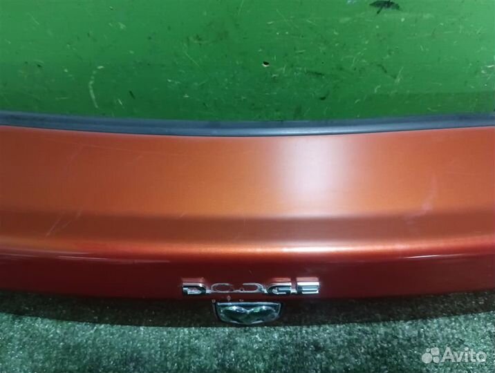 Накладка крышки багажника Dodge Caliber PM 2008