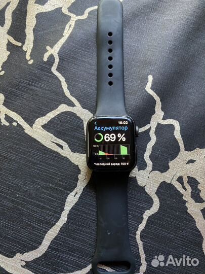 Часы apple watch 4 40 mm