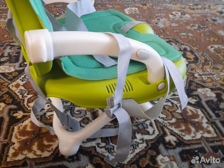 Детский стульчик для кормления