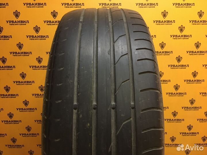 Continental ContiPremiumContact 2 215/55 R17 94V