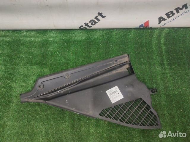 Решетка стеклоочестителя левая Bmw 116I F20