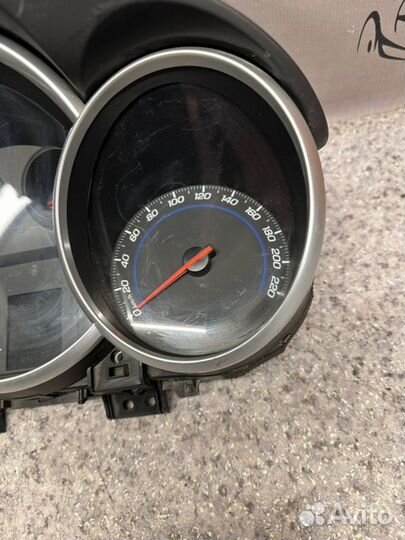 Панель приборов Chevrolet Cruze J300