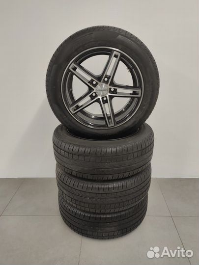 Колеса в сборе на литых дисках 205/55 R16