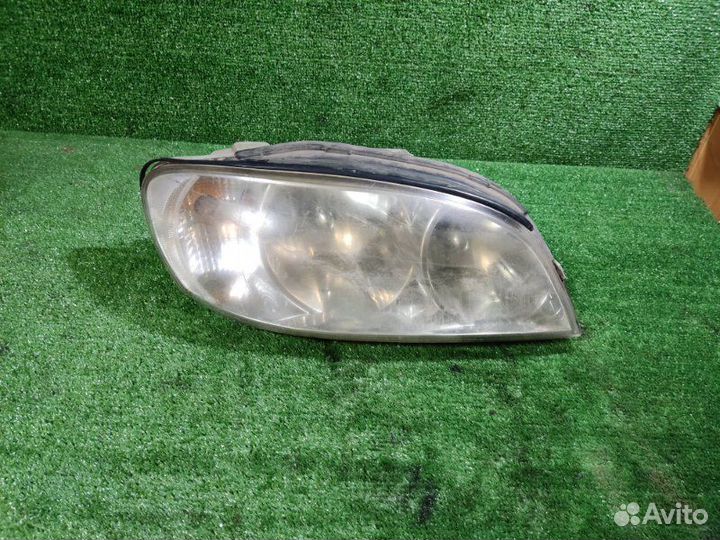Фара правая Kia Spectra