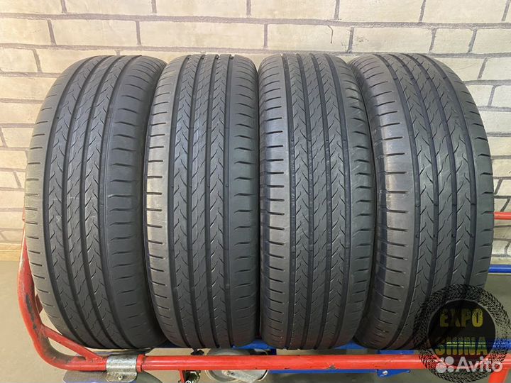 Continental EcoContact 6 215/60 R17