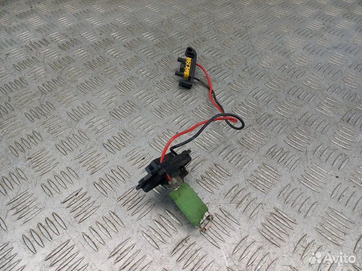 Реостат печки Renault Megane 2 1.4 K4JD730 98Л.С