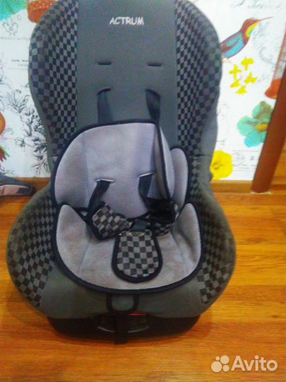 Автомобильное детское кресло до 18 кг