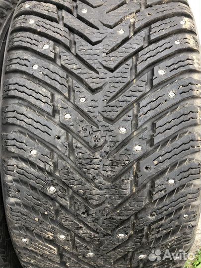 Nokian Tyres Hakkapeliitta 8 235/45 R18 98T