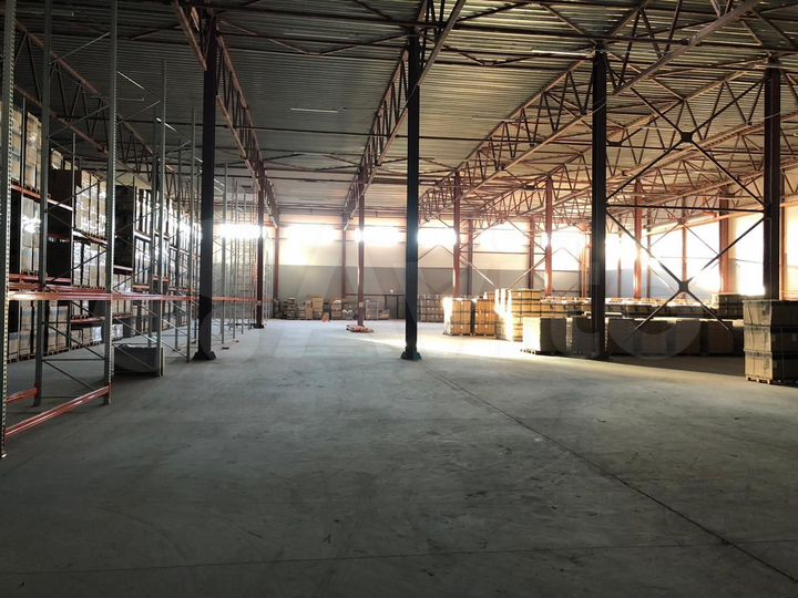 Склад, 4000 м²