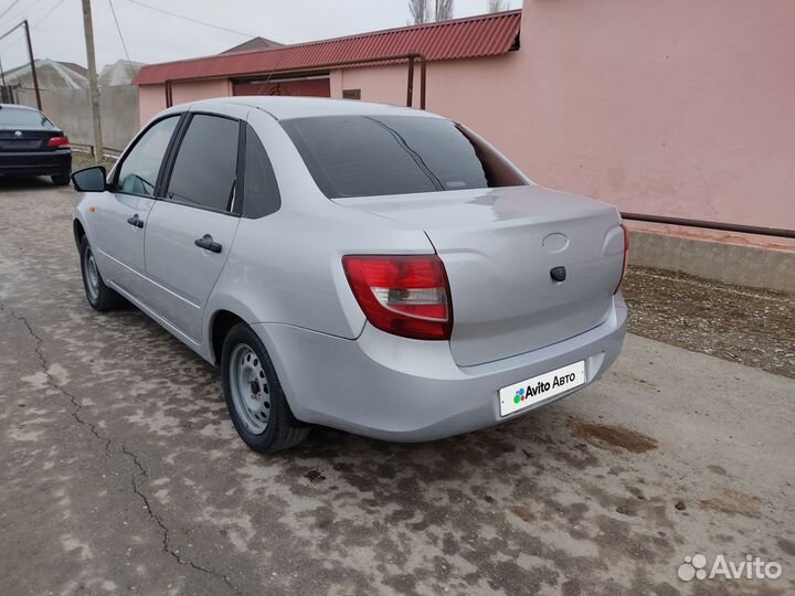 LADA Granta 1.6 МТ, 2014, 171 000 км