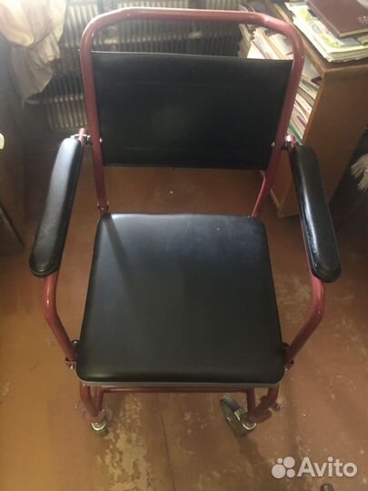 Коляска для инвалидов