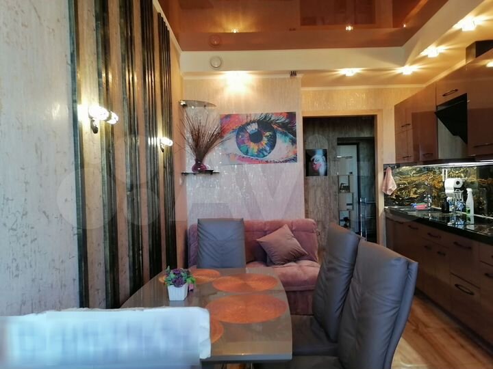 2-к. квартира, 52 м², 6/16 эт.