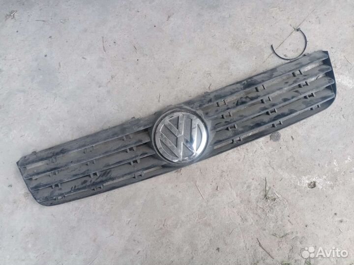 Решетка радиатора на Фольксваген b5