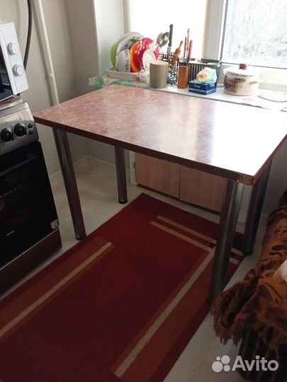 Кухонный стол бу