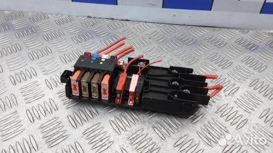 Блок предохранителей mercedes benz R-class W251 (3