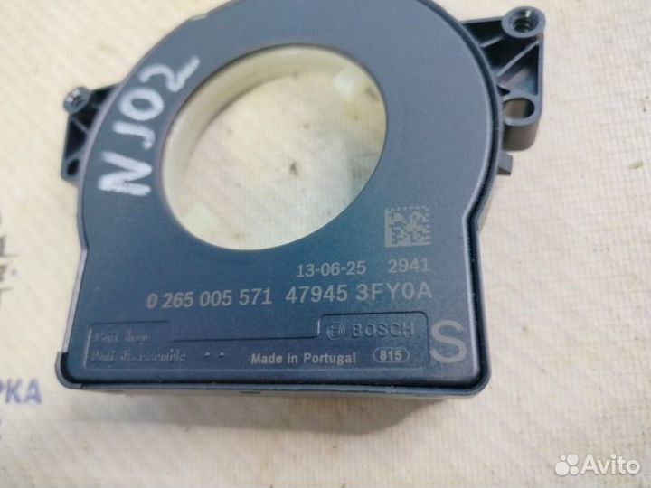 Датчик угла поворота руля Nissan Juke F15