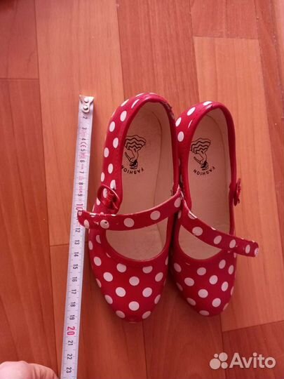 Туфли для девочки