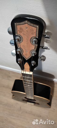 Гитара со звукоснимателем