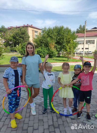 Преподаватель музыки, вокалист