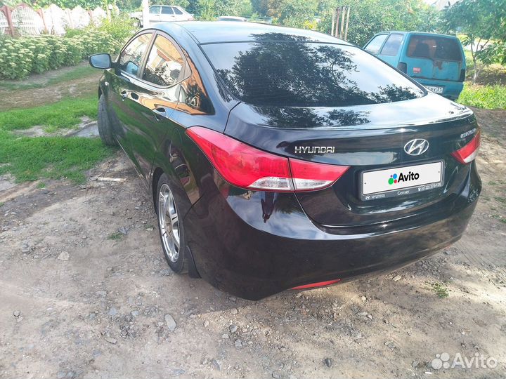 Hyundai Elantra 1.6 МТ, 2012, 210 000 км
