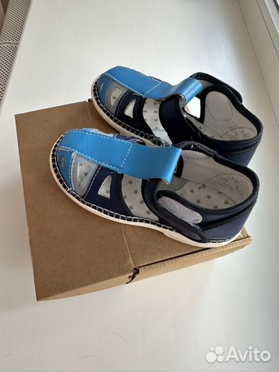 Сандали детские 25 размер