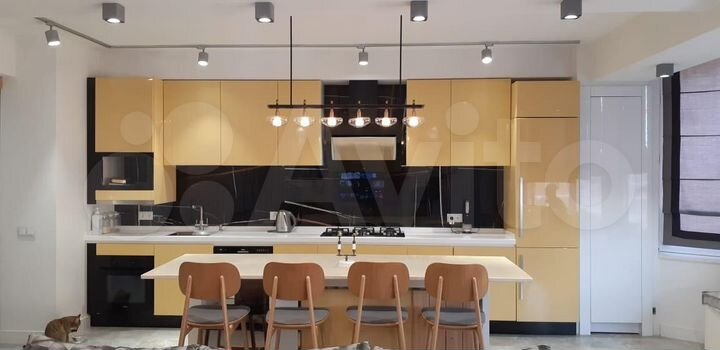 2-к. квартира, 70 м², 9/10 эт.