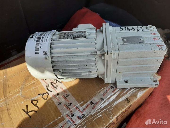 Моторредуктор 176 оборотов. Германия