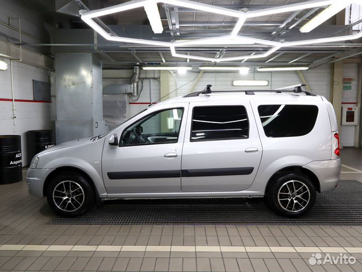 LADA Largus 1.6 МТ, 2015, 180 300 км