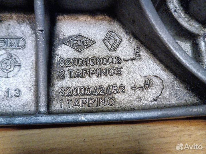 Кронштейн опоры двигателя renault