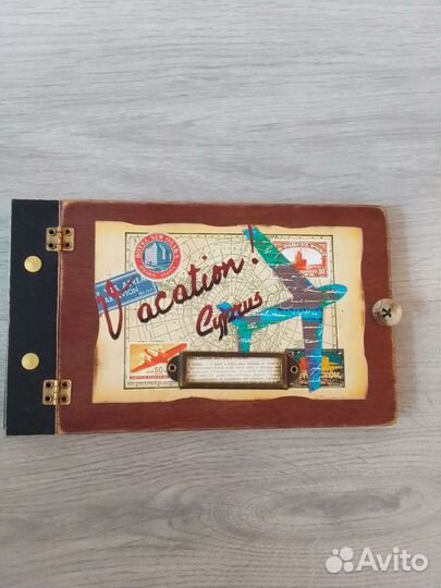 Фотоальбом в деревянной обложке