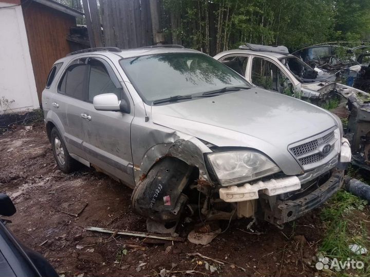 Запчасти Б/У Kia Sorento 3.5 V6 4WD G6CU