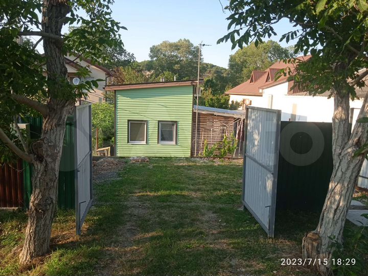 Дом 30 м² на участке 4 сот.