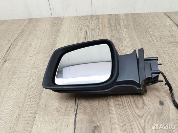 Зеркало левое Mercedes Benz B-Class W245 M266E20