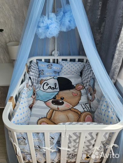 Бортики в кроватку + одеяло новые