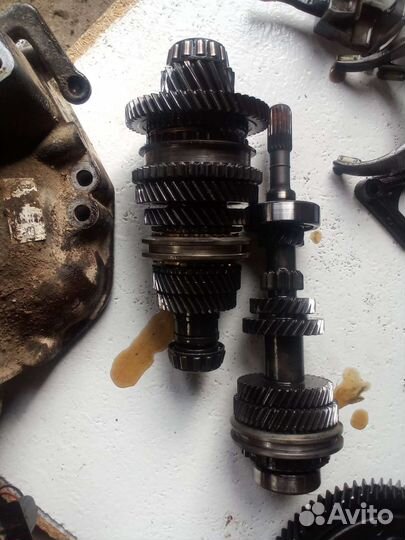 Вторичный вал МКПП Nissan almera classic