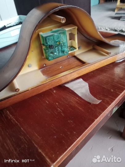 Настольные часы