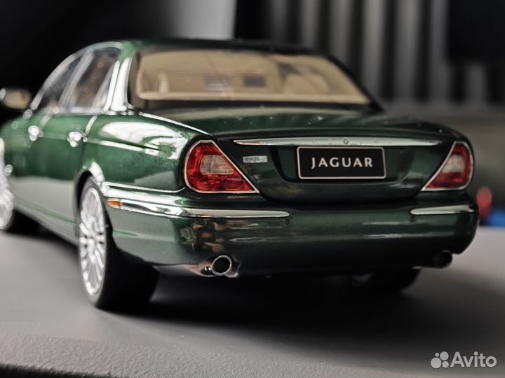 1:18 Jaguar XJ6 X350 Almost Real