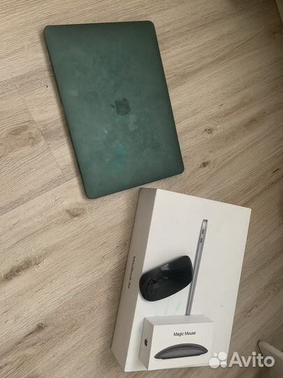 Macbook air M1 8gb 256