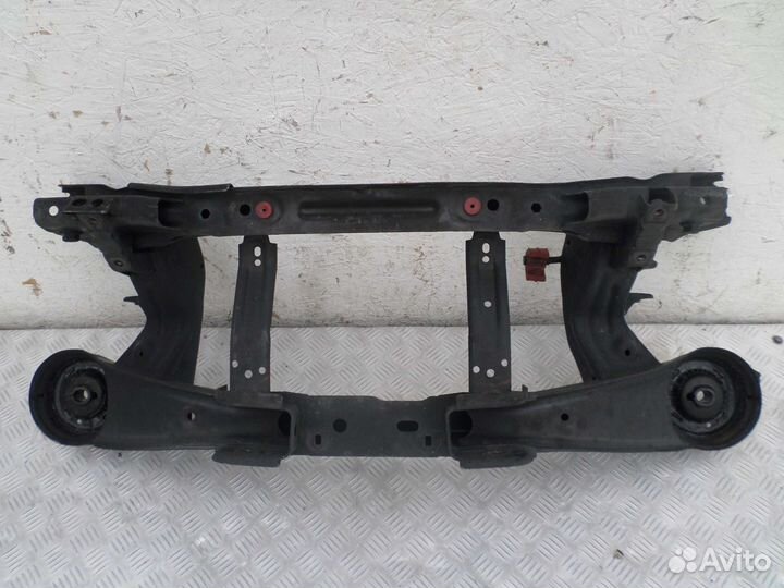 Балка задняя Ford Escape 3