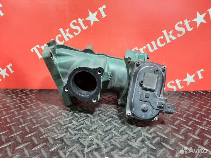 Соединитель колено впускного коллектора