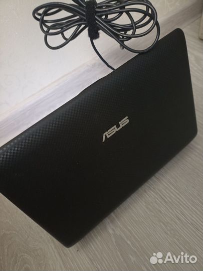 Нетбук asus