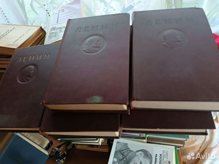 Старые антикварные книги