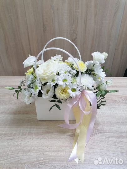 Цветочная композиция с доставкой