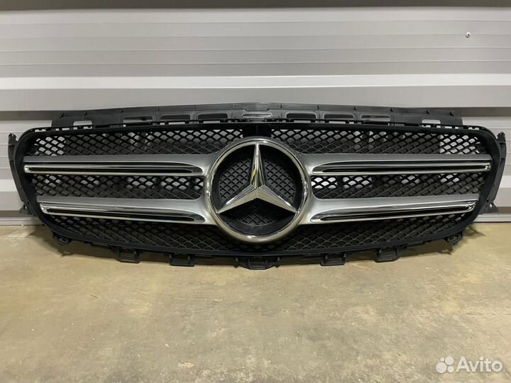 Решетка Радиатора Mercedes-Benz E W213